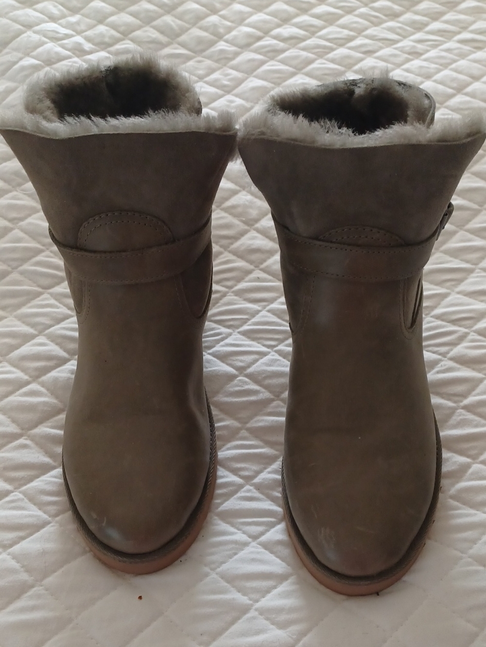 UGG Short Winter Boots